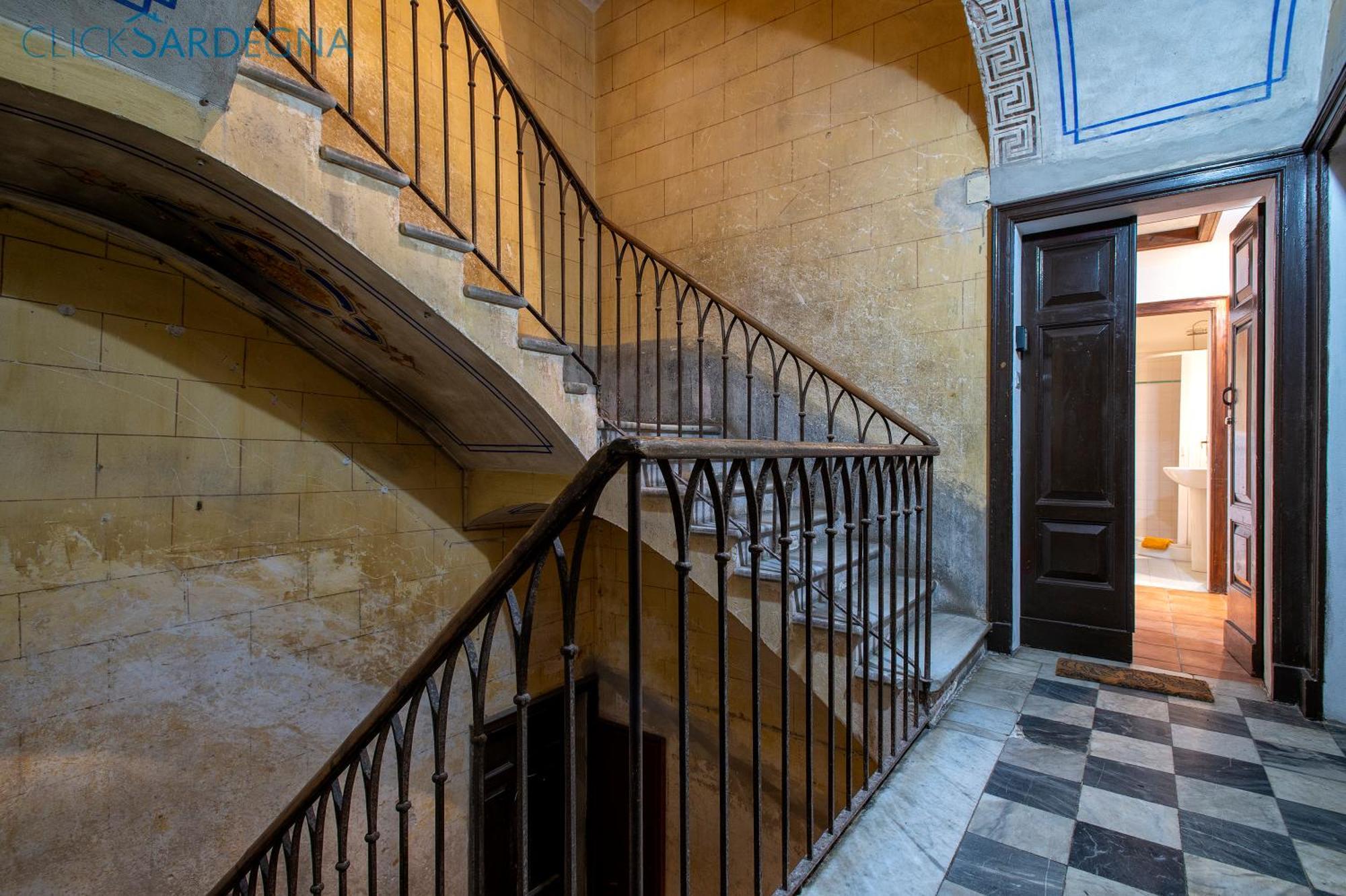 Carlo Alberto Apartment, Alghero Old Town, Near The Beach Bagian luar foto